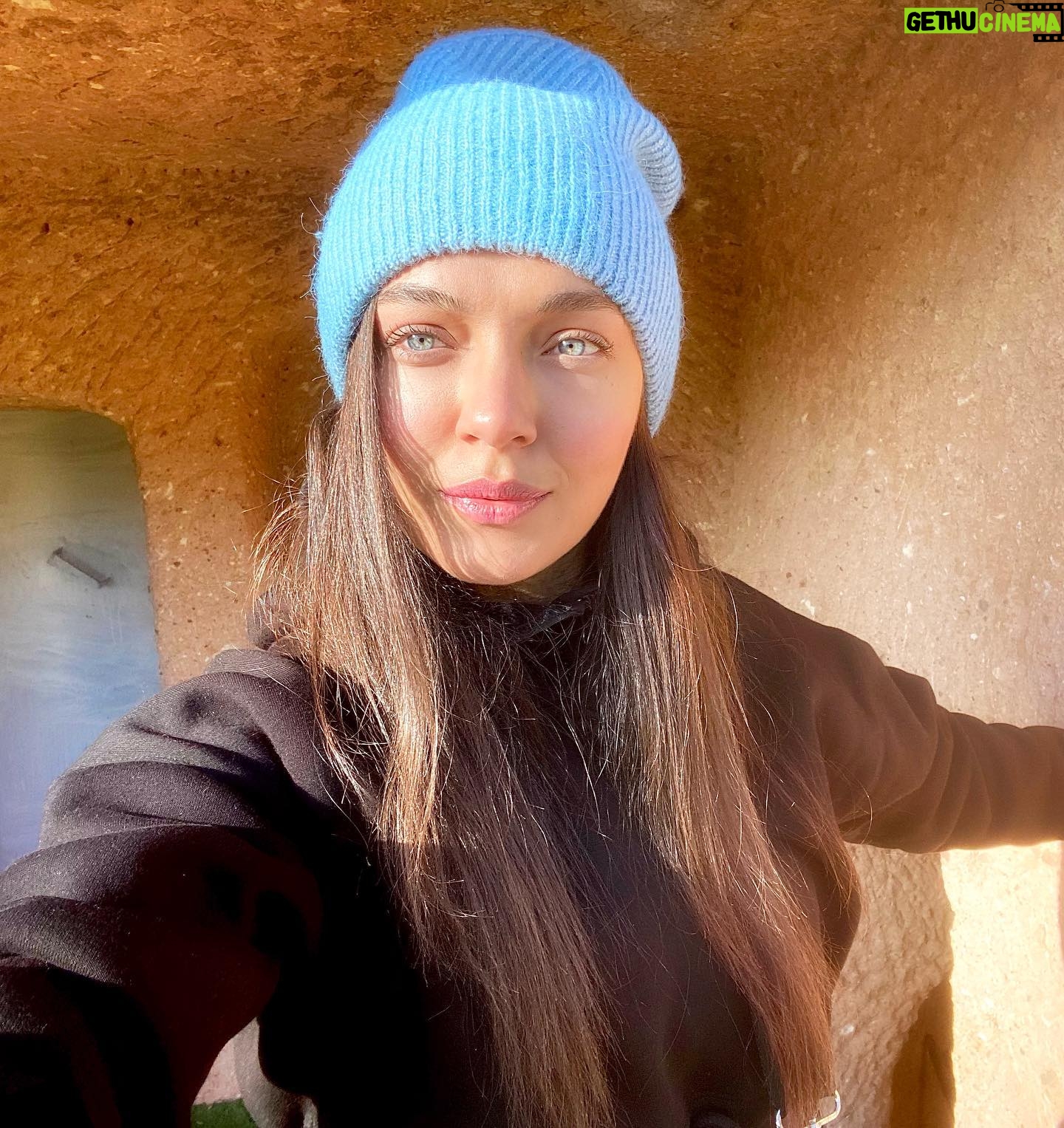 Ceren Yılmaz - 67.3K Likes - #sunday ☀️
#fiftyshadesofblue 🦋