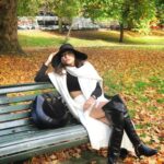 Ceren Yılmaz Instagram – Yaz gelmeden Sonbaharı bekler olduk.. 🍂 🍂🍂