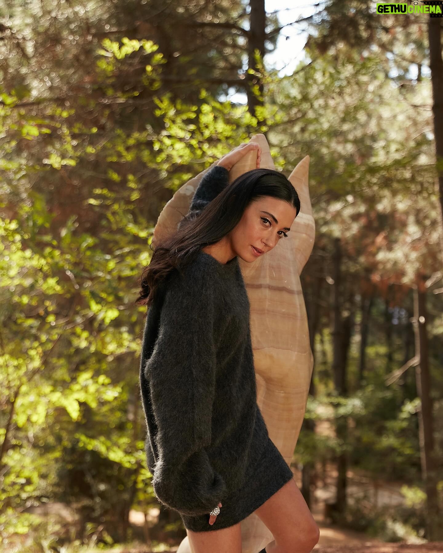 Ceren Yalazoğlu Karakoç Instagram - @allmagazine ‘in yeri bende hep özel kalacak…ilklerim oldunuz…Uzun yıllar nice çekimler yaparız umarım🤍 Ve sonsuz teşekkürlerim🥰 Yayın Direktörü : @meltemaydin_ofc Genel Yayın Yönetmeni ve Röportaj: @salihdevrim Fotoğraf: @biemre Moda Editörü: @cerenalist Makyaj : @hidayetkorkmaz_ Saç: @volkanbayarr Fotoğraf Asistanı : @sam0sahin Moda Editörü ekibi: @iremakadam @dilaraaasayarr @c.cerenkara @pinaatunuslu ❤️