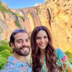 Cevahir Turan Instagram - Bugün çocuklarımın babası, dostum, hayat arkadaşım Arman’ın doğum günü ❤️ İyi ki doğmuş, iyi ki miniklerimiz olmuş 🥰