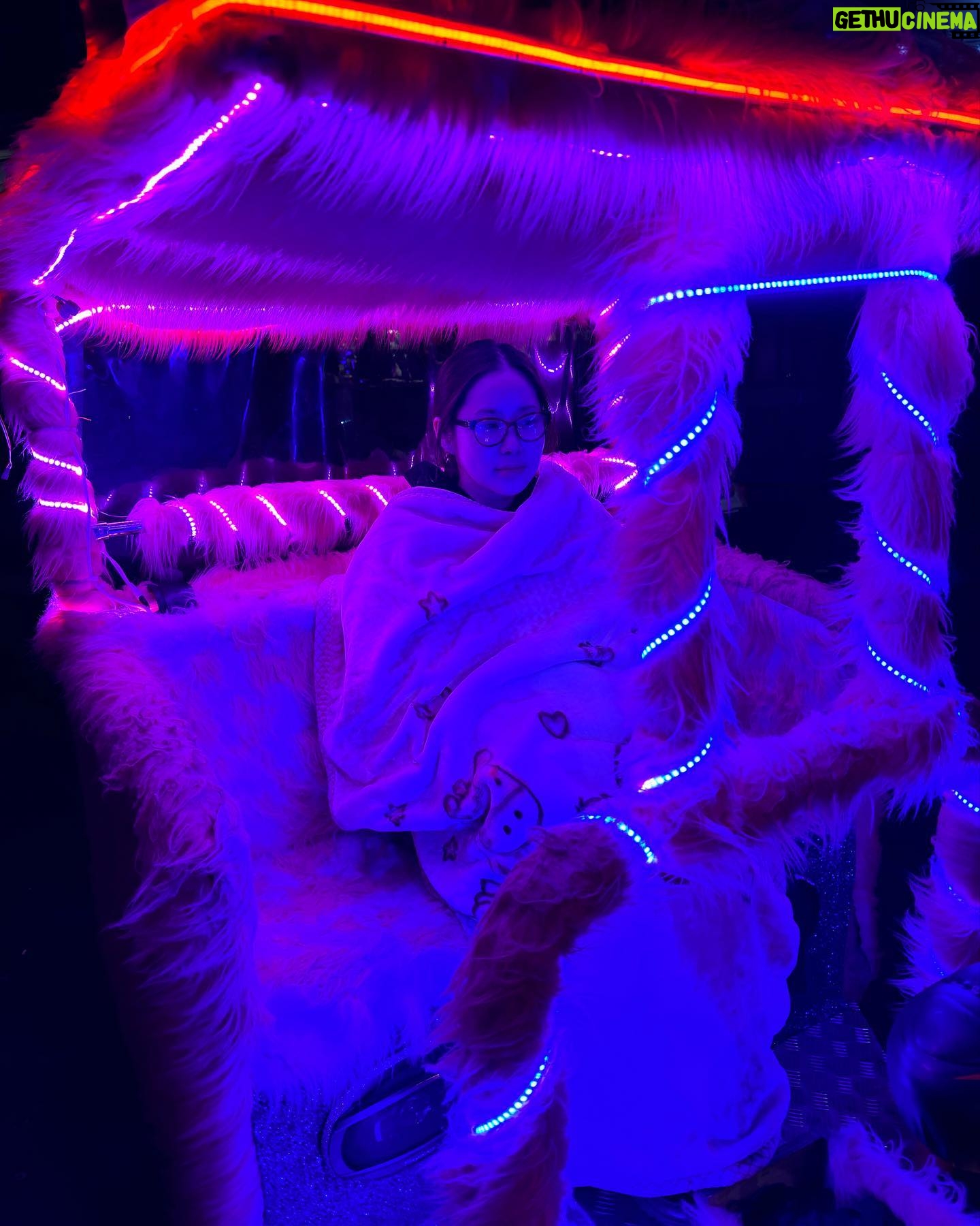 Cha Hee Instagram - ☆*:.。. o(≧▽≦)o .。.:*☆ 힘들었던 2023 막바지..!!!!!🎄🔮💞🍼 모두 모두 12월 마무리 잘하기요