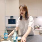 Cha Ye-ryun Instagram – 유튜브 키친편 많이 사랑해 주셔서
너무 감사해요💕
락앤락 이벤트 준비했어요~
제가 모닝루틴에 보여 드렸던 텀블러는 락앤락
@locknlock_korea  제품입니다 🌿

유튜브 링크는 프로필에 있어요❤️