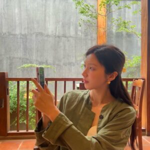 Chae Seo-jin Instagram - 달랏은 나트랑 보다 훨씬 시원한 매력이🙂