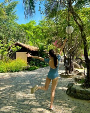 Chae Seo-jin Instagram - 