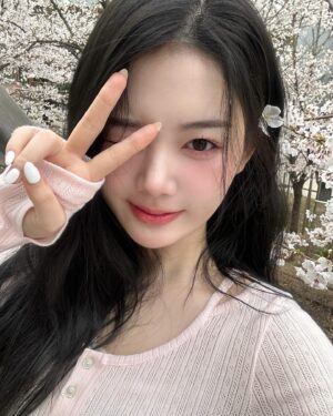 Chae Soo-ah Instagram - 건강하게 해주세요🙏🌸