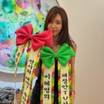 Chae Jung-an Instagram - 우리의 삶이 폭풍의 언덕에 위치해 있더라도 언니처럼 아름답게 이겨낼 수 있는 법을 깨닫게해 준 전시🩷 가슴 뭉클했던 오늘 우리의 모먼트✨️✨️ (촬영하느라 제대로 못담아 넘 아쉽😢)