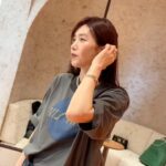 Chae Jung-an Instagram - 착장은 다 맞춰놨는데 이런 비가 🌧️🌧️