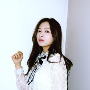 Chaewon Instagram - 요건 일본에서📸