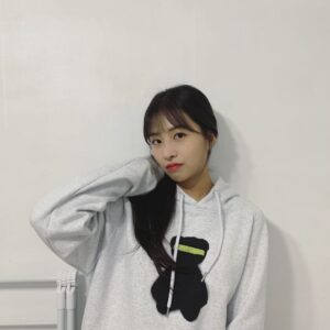 Chaewon Instagram - #연애의참견3 😘