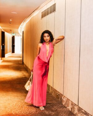 Chaitra Achar Instagram - We’ll shoot in the same corridor 13 different ways, and you’ll never recognise it😛🤭