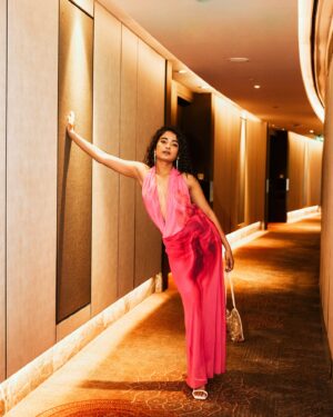 Chaitra Achar Instagram - We’ll shoot in the same corridor 13 different ways, and you’ll never recognise it😛🤭