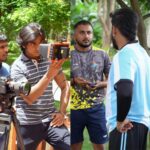 Chandana Ananthakrishna Instagram - Making stills from our next, ರಾಧೆ. A @sioj_suraj Musical Directed by @the_nikhilshetty Cinematography @manushankar333 Editor @nagendrakujjani Co artists @sharathgowdaa @bhargav_venki @nagarjun_setty__ Stills @iamramanand 🙌. #raadhe #filmmaking #bts