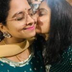 Chandana Ananthakrishna Instagram - Happiest birthday to my strength ❤️ , my second mom . To the person I Look upto , the only person I get actually get scared even today 🙈, the person who thinks only about me alll the time . The person who gets me everything even before I ask for it . To the newest strongest mom ❤️ happy happy happiest birthday 😚 I love you muddakka ❤️