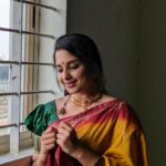 Chandana Ananthakrishna Instagram - ಭಾವ ತೊರೆದು ಹಾಡು ಬದಲಾಯಿತೇತಕೆ ತಲುಪೀತೆ ಈ ಮೌನ ನಿನ್ನೆದೆಯ ತೀರಕೆ ❤️