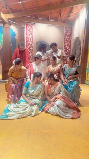 Chandana Ananthakrishna Instagram - Reel with our ಮದುವೆ ಹೆಣ್ಣು & ಗಂಡು ♥️