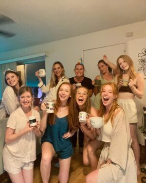 Chandler Lovelle Instagram - Survived another birthday month! Thank you to all of my gals for making it sooooo speciallll. I love you alll!! 👯‍♀️🧇

#BirthdayGirl #BirthdayMonth #Leo #LAActor #ActorsLife #Redhead
