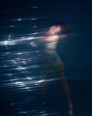 Chanel Terrero Instagram - Estos días están siendo taaaan full of love

¡AGUA! Ya está fuera! Ya es vuestra!!! Y ESTA BIEN MOJAITOOOOOOOOO✨💦✨💦✨💦✨💦

Gracias de cora a todas las personitas q d una forma u otra formaron parte🥲❤️‍🩹