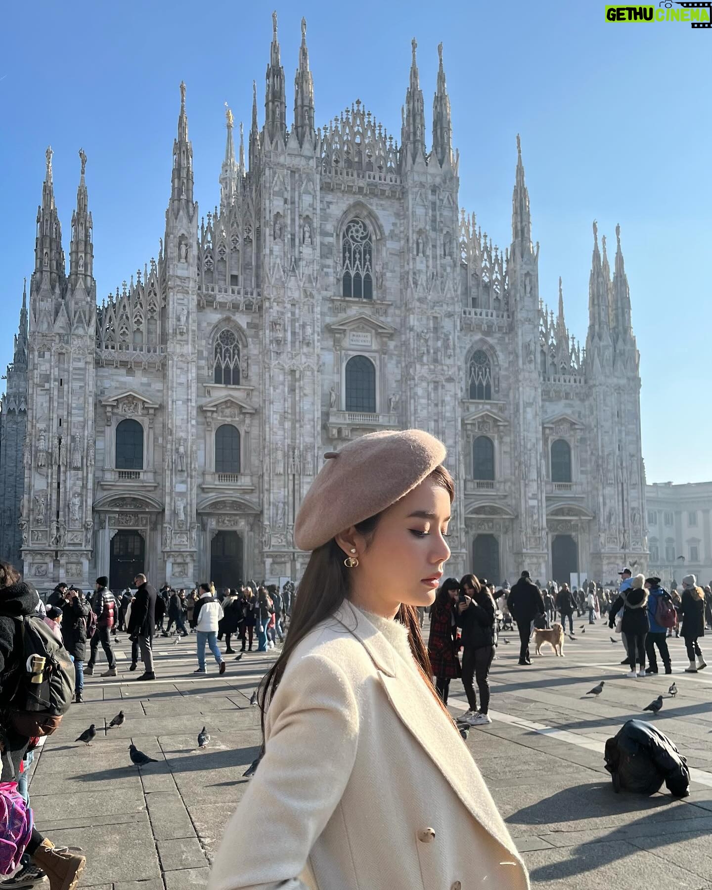 Chanidapa Pongsilpipat Instagram - Life is too short to waste your time on people who don’t respect, appreciate and value you. ⛪️🇮🇹 #tb #duomodimilano #milano #milan #italy #ChaniInEU #chanel #dior