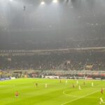 Chanidapa Pongsilpipat Instagram - AS Roma VS AC Milan ⚽️ เป็นการดูบอลที่สนามจริงครั้งแรกในชีวิตที่หนาวมาก จมูกแดง มือชา แต่สนุกและลุ้นตลอด ไม่รู้สึกง่วงเลยทั้งๆที่เตะกันดึกมาก 🤧 #tb #asroma #acmilan #footballmatch #sansiro #sansirostadium #milan #milano #italy #ChaniInEU