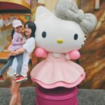 Chantalle Ng Instagram - Happiest trip with people I love most ❤️ & mama's @linmeijiao_ first time ever in @universalstudiossingapore 🥹