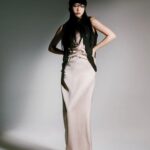 Chantalle Ng Instagram - Beginning 2024 with @Musemagazinesg ❤️‍🔥 6TH ANNIVERSARY ISSUE Photography / @eugeneegumpp @enfinite.studio Fashion Direction / @ckinfolk Creative Direction / @kweepeng Hair / @sleepiingalien @xvzikr Makeup / @kimxbby__ Photography Assistants / David Lye & Sy Yi Watches / @parmigianifleurier Wardrobe / @shanghaitang @giorgioarmani @emporioarmani Accessories / @rogervivier