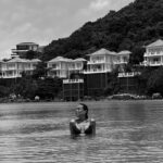 Charlène Le Mer Instagram – Sur la plage abandonnée…🐚☀️