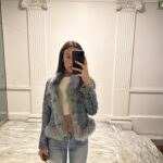 Charlène Le Mer Instagram – Back to the 70’s.. 
Ça vous rappelle quelque chose 🐍?