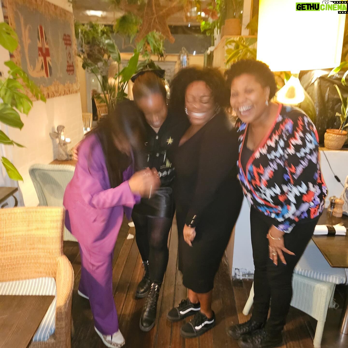 Charlene White - 7.1K Likes - Vibes. Friendship. Bad Behaviour. Banter. Sisterhood. Family.
(and a member of the public mixing us up 👀)
@1judilove
@brendaedwardsglobal
@angellicabell