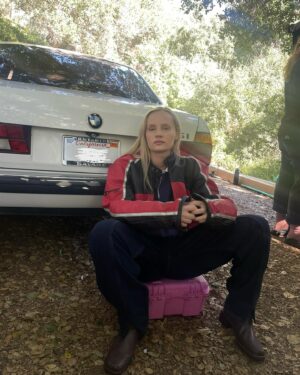 Charlotte Day Wilson Instagram - What songs yall wanna hear on tour?