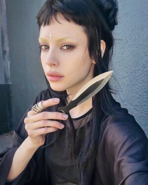 Charlotte Kemp Muhl Instagram - WW3 training era 🎯 🔪 🏹