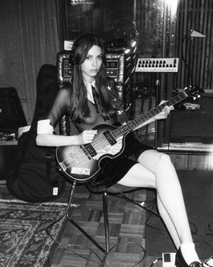 Charlotte Kemp Muhl Instagram - A most frabjous bday to this freak, furniture maker, science fiend, antique dealer, amateur rapper, chapeau collector and Detroit degenerate. Oh yeah, and he plays guitar. 

(BTS from recording Boarding House Reach shot by dear old friend @davidjamesswanson 
What a fun session!)

@officialjackwhite 
@thirdmanrecords