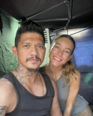 Charlotte Vega Instagram - Well what an extraordinary few weeks, my heart is so full. Thank you so much to every single one of you for making this such a special experience and for making me feel so welcome. TERIMAKASIH ❤️‍🔥 love you all
Warpath directed by the wonderful @liamodin coming soon 💥
