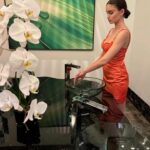 Charlotte M. Instagram - Good energy
