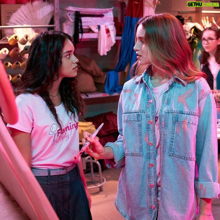 Charlotte M. Instagram - Dal 1 ° giugno “Charlotte M. Il Film: Flamingo Party” sarà disponibile su NETFLIX 🩷#flamingoparty #netflixit @netflixit