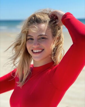 Charlotte McKee Instagram - Hoppy Easter! ♥️🌊🐇