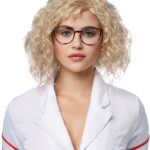 Charlotte McKee Instagram – name that TV show turned Halloween costume!