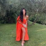 Charlotte Mint Instagram – Love in Italy ๐ฎ๐น โค๏ธ
1 – heureuse de cรฉlรฉbrer lโamour โญ๏ธ
2- bellissima vita @giuliaguerrera612 @federicobottaro VIAMO โค๏ธโ๐ฅ
3- mikketina del mio cuor @manhattan0404 ๐
4- le mie cucciole ๐
5- la famiglia โ๏ธ
6- Zia del mio cuore x sempre @anna_rita.forlive
7 – look du jour ๐
8- more pasta less drama ๐ฎ๐น๐
