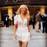 Charlotte Ross Instagram – Soo much fun at the premiere of Tanzania: The Royal Tour 🦒🦏 🐘 🦁 🦅🦛 In the presence of her excellency the President of the United Republic of Tanzania, Samia Suluhu Hassan 🇹🇿 Such an extraordinary part of the world to see & learn more about! Makes me want to climb Kilimanjaro again! 🏔#royaltourtanzania