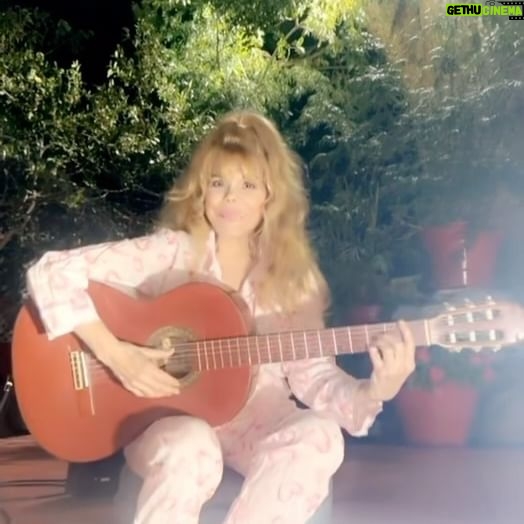 Charo - 5.2K Likes - Hola Amigos l want to Share with You My Way to Survive Is : MUSIC ! Music is Amor yΒ Β Companion . I Hope You Like It . I Love you
All . Muchos Besos . #charo #music #compassion #friends #bekind #happy #positivity #love #friendship #guitar #guitarist #mysically #comfort #dream #dreaming #positivity #hope #peace #loveing #greatfull #sweet #lovingall #muicislove #iloveyouAll #loveandpeace #besos #compassion #company #loveislove