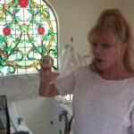 Charo Instagram – Hola Amigos I Want To Share With You How I Teach my Bird to be Potty Trained Her Name Is Moonbow and Never Binside the Cage She Fly Allover the Bathroom and is Bilingual and Love Spanish Music . I Hope You Like It I love You All .  Besos. #charo #cuchicuchi #birds #birdsofinstagram #nature #moonbow #beautiful #home #fun #love #beverlyhills #bilingual #Spanish #big #fyp #foryou #foryoupage #weekend #saturday #loveyouall