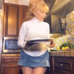 Charo Instagram – Hola Amigos Happy New Years .l want to Share with You a Solution in Case that You Gain Some Pounds after This Fiestas . This is what l Do. I call this Salad . HELP
IS ON ThE WAY . Trust Me Work For Me   I Hope You Like It . I Love You All  Besos . #charo #newyear #foodie #healthylifestyle #health #healthyfood #love #positivevibes #happynewyear  #cuchicuchi #2024 #eat #slimming