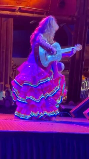 Charo Instagram - Hola Amigos had an amazing time @ The Wolf’s Den at @mohegansun casino in Connecticut last night! I hope you liked it . Besos thank you for sending Heyybird 🥰
#charo #cuchicuchi #fun #tour #Connecticut #concert #music #musician #guitarist #guitar #costumes #camp #cute #beautiful #dance #salsa #flamingo #music#dancer #hot #fyp #foryoy #forypupage #loveyou