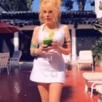 Charo Instagram - Hola Amigos HAPPY MEMORIAL WEEKEND . I LOVE YOU ALL. Muchos Besos . #charo #cuchicuchi #weekend #weekendvibes #cute #green #juice #vitamins #healthy #healthylifestyle #cute #fiesta #party #fyp #foryoupage #foryou #loveyou