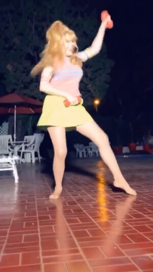 Charo Instagram - Hola Amigos I Want To Share With You A Way to Fight INSOMNIA  .Specially After You Have For Dinner A CHOCOLATE CAKE  . Work For Me  . I Hope You Like It  I  Love You All . BESOS . #charo #cuchicuchi #sugar #high #insomnia #chocolate #latenight #dancing #dance #dancer #music #life #fun #happy #sweet #cake #desert #natural #cacao #darkchocolate #yum #movement #flamengo #singer #cute #fyp #winter #foryou #foryourpage #loveyou