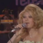 Charo Instagram - Hola Amigos Happy Thursday . I want to Share with You This Fun momento with the Audience During The Famous JERRY LEWIS MDA. Telethon In Las Vegas . We Race Millions of $ This Special LABOR WEEKEND ForJERRY CHILDREN . I Will Never Forget . I Love You All . Besos . #charo #cuchicuchi #music #dance #fun #singing #singer #hot #dress #labordayweekend #helping #fyp #foryou #foryourpage #love #loveyou