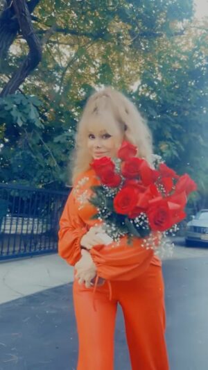 Charo Instagram - Hola Amigos l
Just want to tell You Happy Weekend and l
Hope That One Day Soon You will Get Flowers from
a Very Grateful Chihuahua . I Hope You Like It  I Love You All. Besos.  #charo #cuchicuchi #Chihuahua #cute #fun #small #animals #bestfriends #red #flowers #roses #weekend #beautiful #seasons #beverlyhills #ca #gift #neighbors #sweet #friday #explorepage #fyp #foryou #foryoupage #love #loveyou
