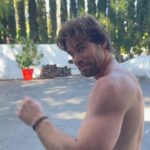Charo Instagram – Hola amigos!  I catch my son at the gym getting ready to go find a wife!  He needs all the help he can get, haha!  Happy Tuesday, OLE! 

@shelrasten 

#exercise #nutrition #health #love #wifehunting #timetomakeababy #hollywood #beverlyhills #actor #celebrity #shelrasten #theclassicpath #dating #backonthemarket #fun #proudmama #sun #summer #shirtless