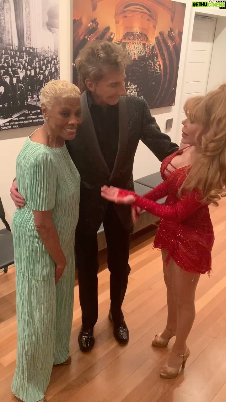 Charo - 11K Likes - Thank you @barrymanilowofficial @therealdionnew @carnegiehall New York. I had a wonderful time. I wish you would be there. I l love you all. Besos!
#carnegiehall #barrymanilow #dionnewarwick #tribute