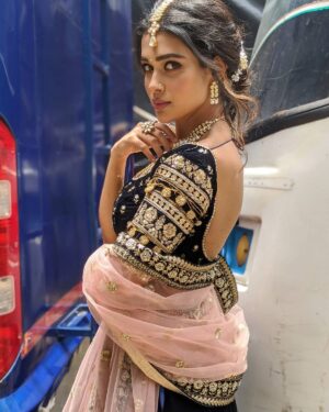Charvi Saraf Instagram - How was the long festival break..?

Finally Shivani became a bride!! 😃
Thank you everyone for the appreciation and love coming this way!! ✨
#kasautiizindagiikay #staytuned #messybun #lehengalove