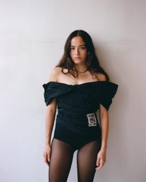 Chase Sui Wonders Instagram - talkin boddddiieeess 🫀🫀🫀 thank you @behindtheblinds @bodiesbodiesbodies @a24 
 
Read the full story by @kate_lawson 
Photography by @pierrecrosby
Fashion by @kruserkristi 
EIC Michael Marson @badmickey 
Casting by ImageMachine cs @imagemachine_cs 
Hair by Blake Erik using Hair Rituel by Sisley @blakeerik 
Make-Up by Misha Shahzada using Shiseido @misha212 

@jenziet @marlafarrell 🤍